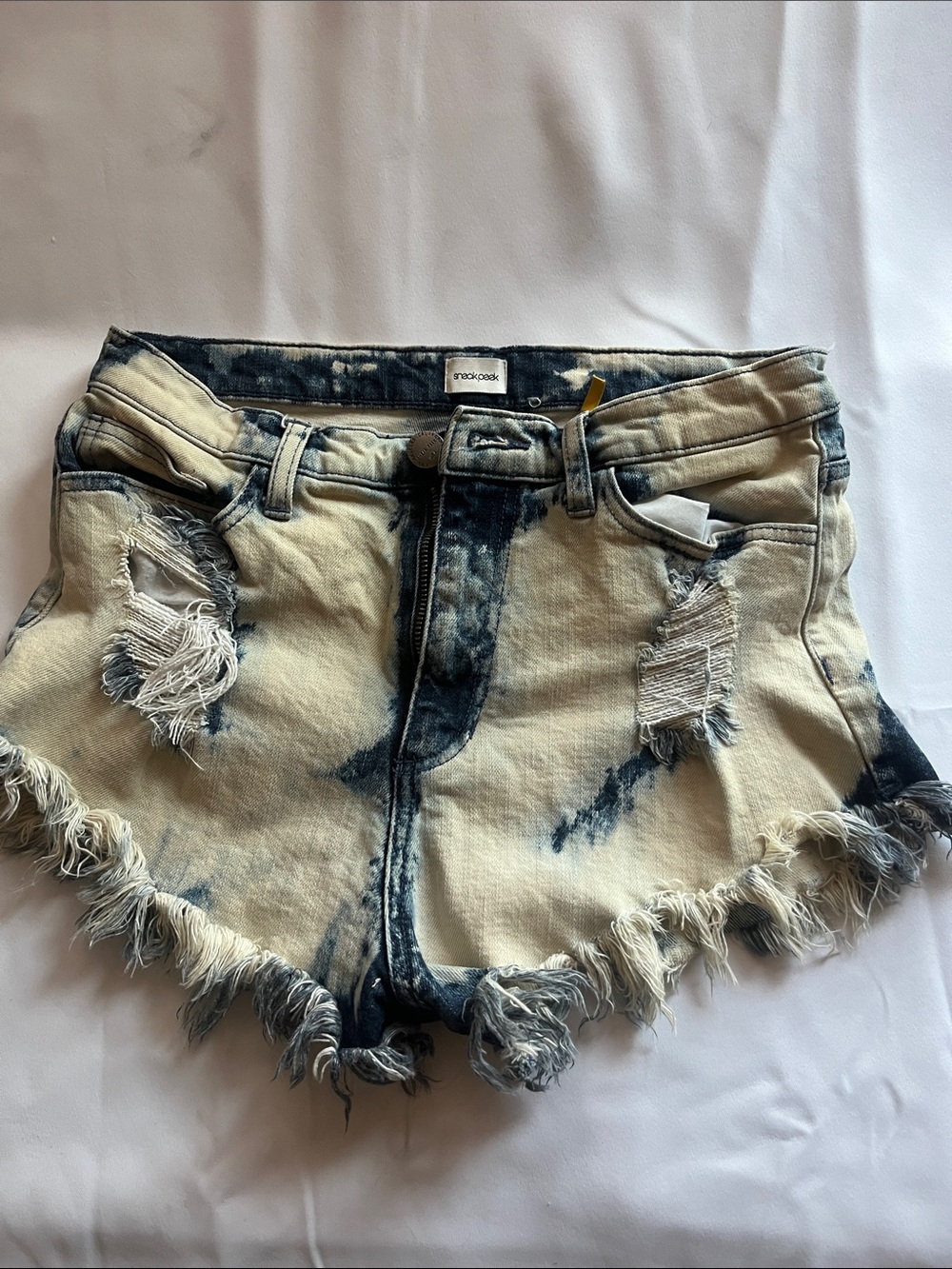 Sneak Peek Bleached Distressed Denim Shorts in Cream & Black